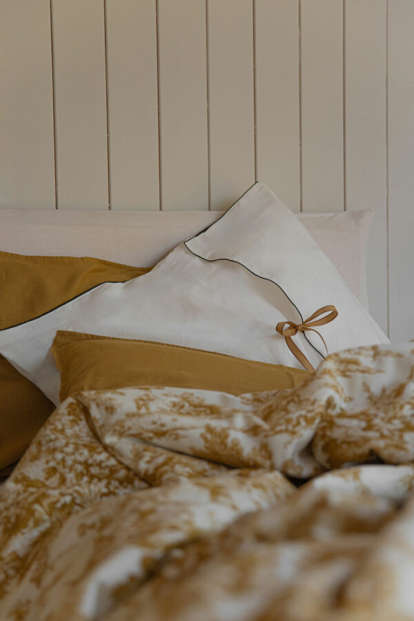 set bed cover pur lin BORGO delle TOVAGLIE + 2 housses de coussin – Image 2